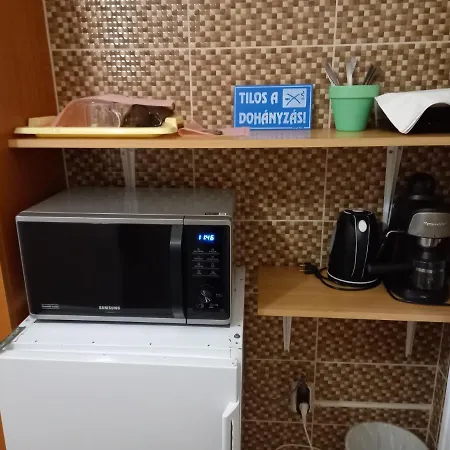 Napsugar Vendeghaz بيت ضيافة