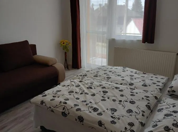 Pensionat Napsugar Vendeghaz 3*