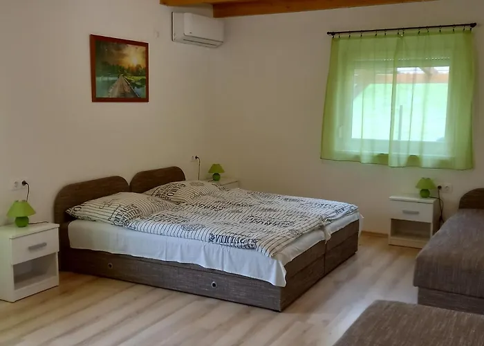 Napsugár 3* Újudvar